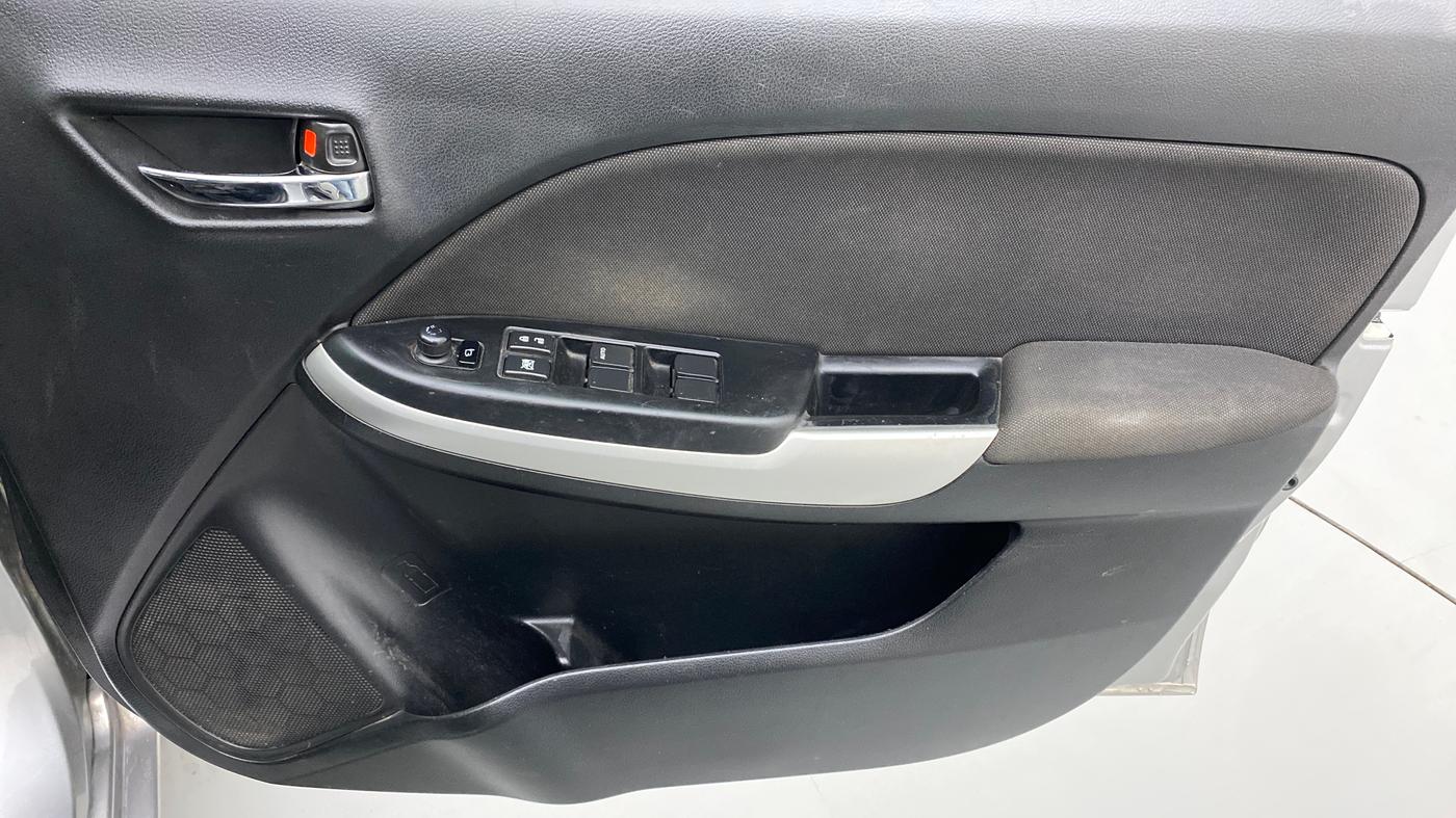 2018 Maruti Baleno ALPHA CVT PETROL 1.2, Petrol, Automatic, 82,740 km, Driver Side Door Panels Control