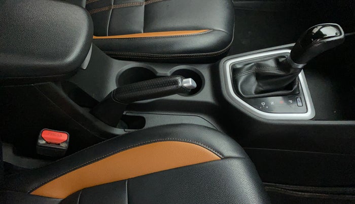 2018 Hyundai Creta SX AT 1.6 PETROL, Petrol, Automatic, 1,03,371 km, Gear Lever