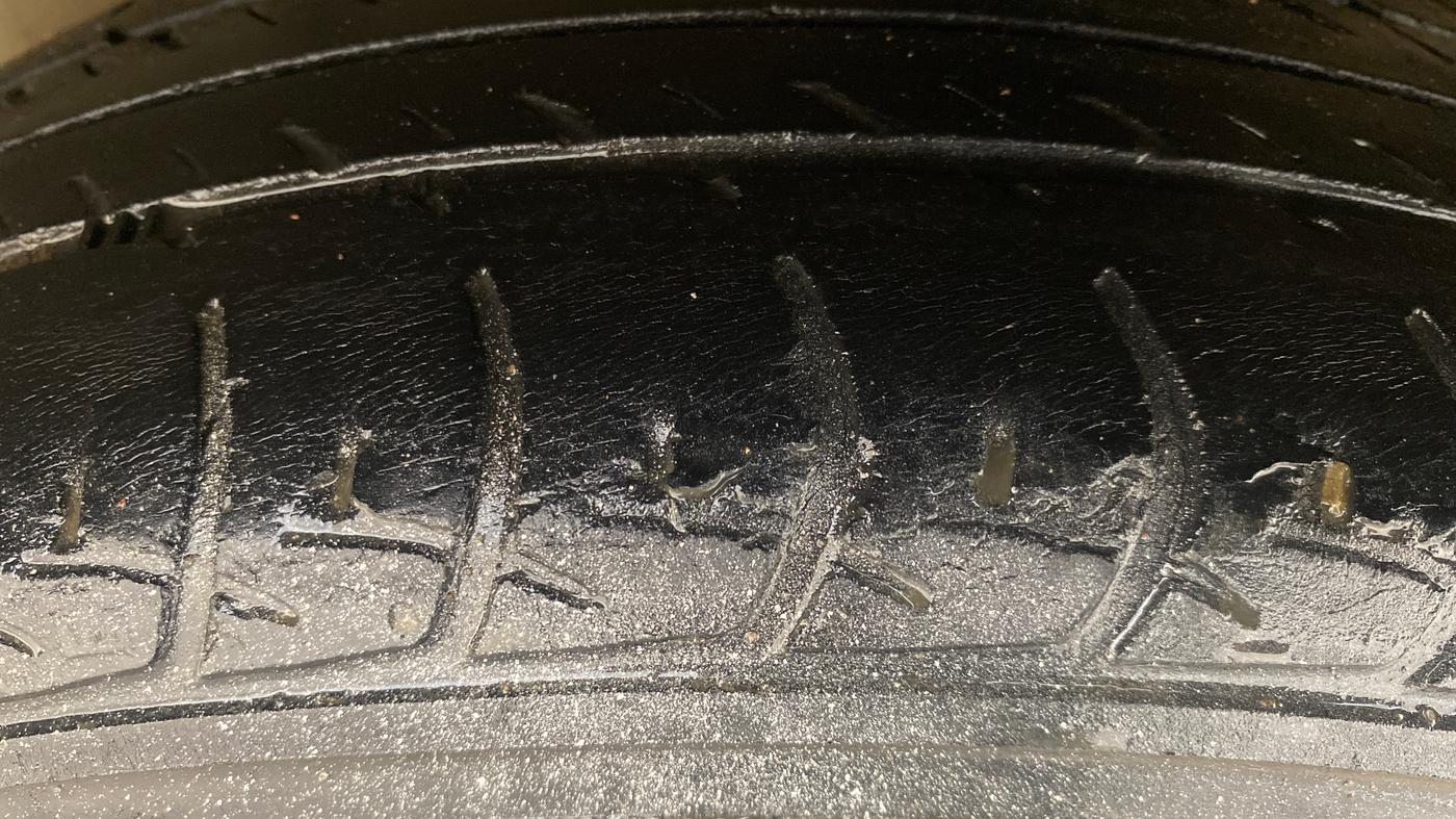 2016 Maruti Celerio VXI AMT, Petrol, Automatic, 56,198 km, Left Rear Tyre Tread