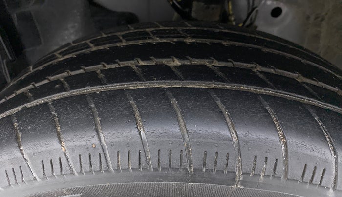 2018 Honda Amaze 1.2L I-VTEC S, Petrol, Manual, 41,319 km, Left Front Tyre Tread