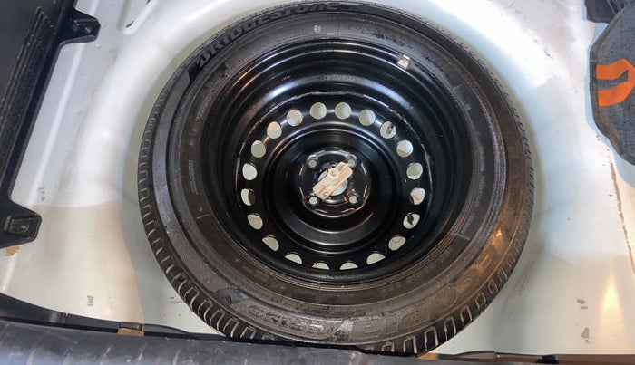 2021 Hyundai NEW I20 ASTA 1.0 TURBO DCT DUAL TONE, Petrol, Automatic, 45,985 km, Spare Tyre