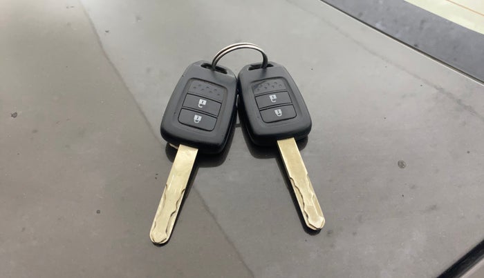 2016 Honda City 1.5L I-VTEC SV, Petrol, Manual, 92,603 km, Key Close Up