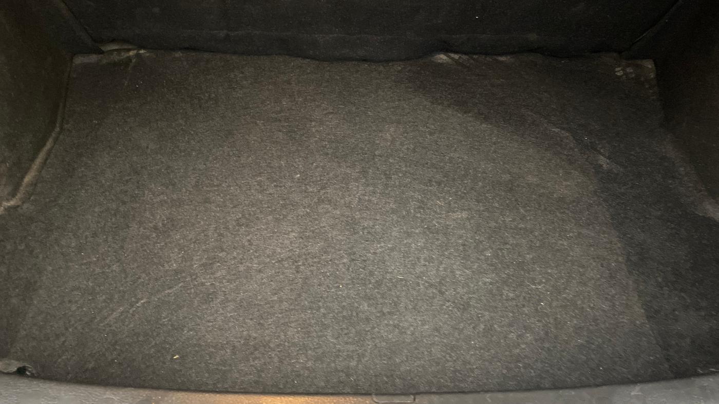 2016 Maruti Swift Dzire ZXI, Petrol, Manual, 49,600 km, Boot Inside