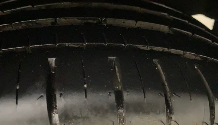 2019 Toyota Glanza V CVT, Petrol, Automatic, 73,903 km, Left Rear Tyre Tread