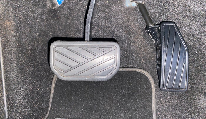 2019 Toyota Glanza V CVT, Petrol, Automatic, 73,903 km, Pedals