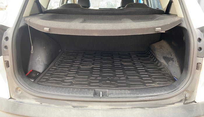 2022 KIA SELTOS HTK PLUS 1.5, Petrol, Manual, 31,473 km, Boot Inside