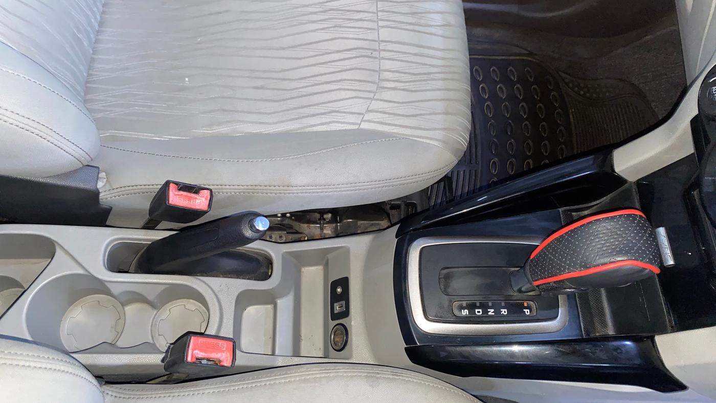 2014 Ford Ecosport TITANIUM 1.5L PETROL AT, Petrol, Automatic, 74,800 km, Gear Lever