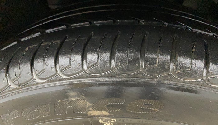 2018 Ford Ecosport TITANIUM + 1.5L PETROL, Petrol, Manual, 67,118 km, Left Front Tyre Tread