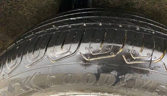 2018 Ford Ecosport TITANIUM + 1.5L PETROL, Petrol, Manual, 67,118 km, Right Rear Tyre Tread