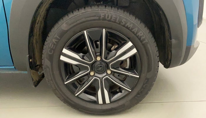 2023 Renault Kwid CLIMBER AMT 1.0, Petrol, Automatic, 4,634 km, Right Front Wheel