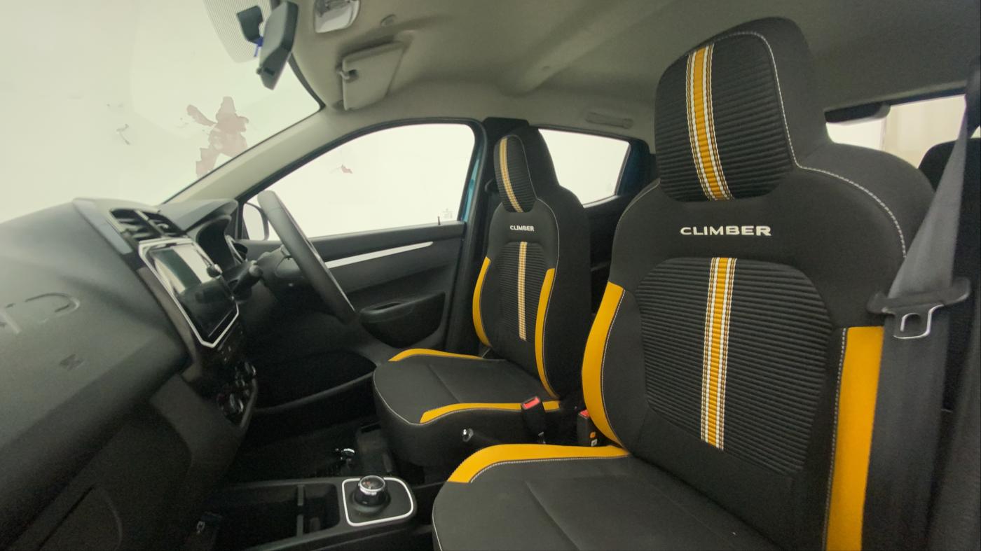 2023 Renault Kwid CLIMBER AMT 1.0, Petrol, Automatic, 4,634 km, Right Side Front Door Cabin