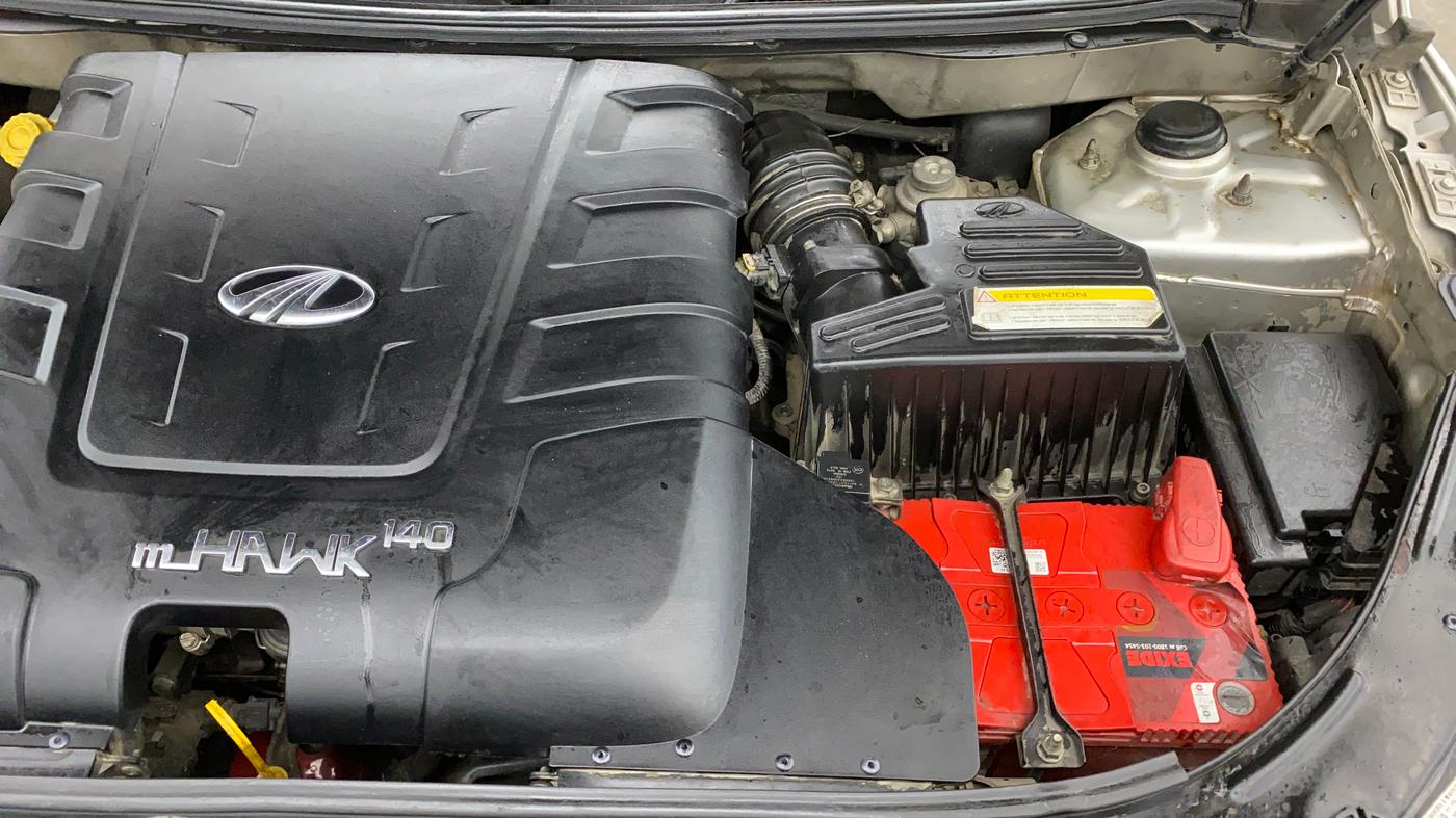 2016 Mahindra XUV500 W10 1.99, Diesel, Manual, 53,829 km, Engine View - Left