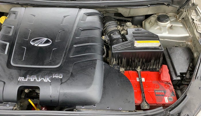 2016 Mahindra XUV500 W10 1.99, Diesel, Manual, 53,060 km, Engine View - Left