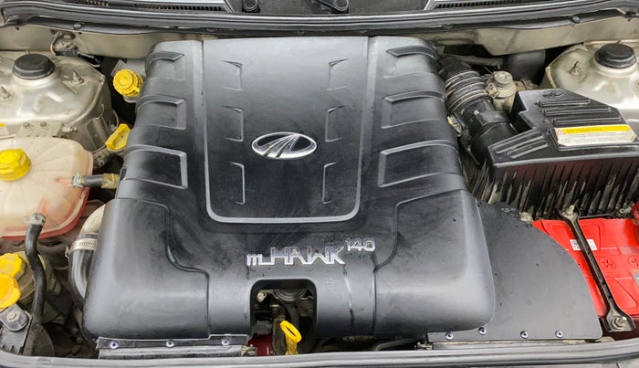 2016 Mahindra XUV500 W10 1.99, Diesel, Manual, 53,060 km, Engine View