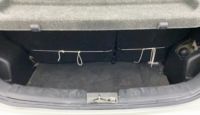 2015 Maruti Swift VXI, Petrol, Manual, 64,703 km, Boot Inside
