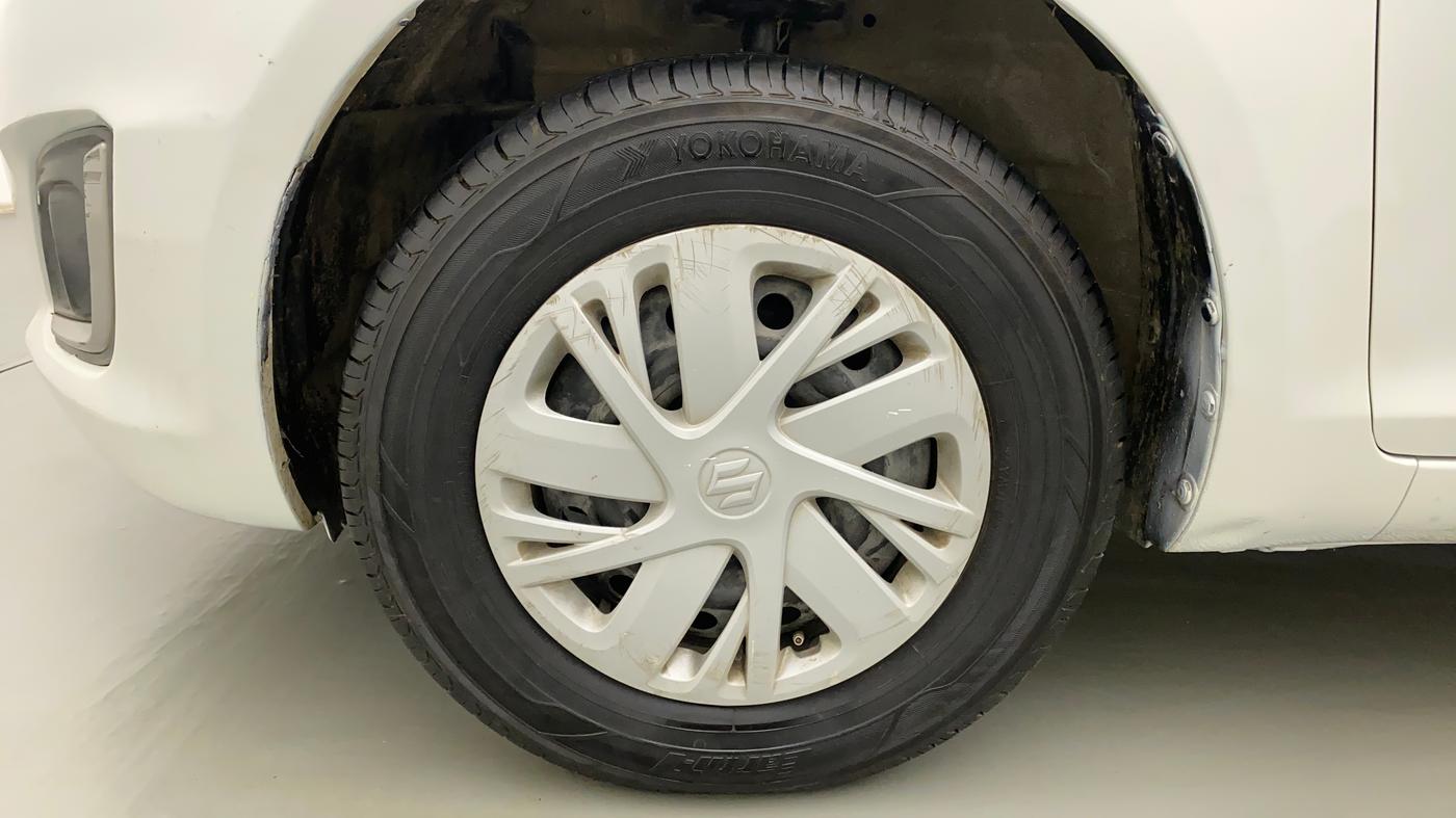 2015 Maruti Swift VXI, Petrol, Manual, 64,703 km, Left Front Wheel