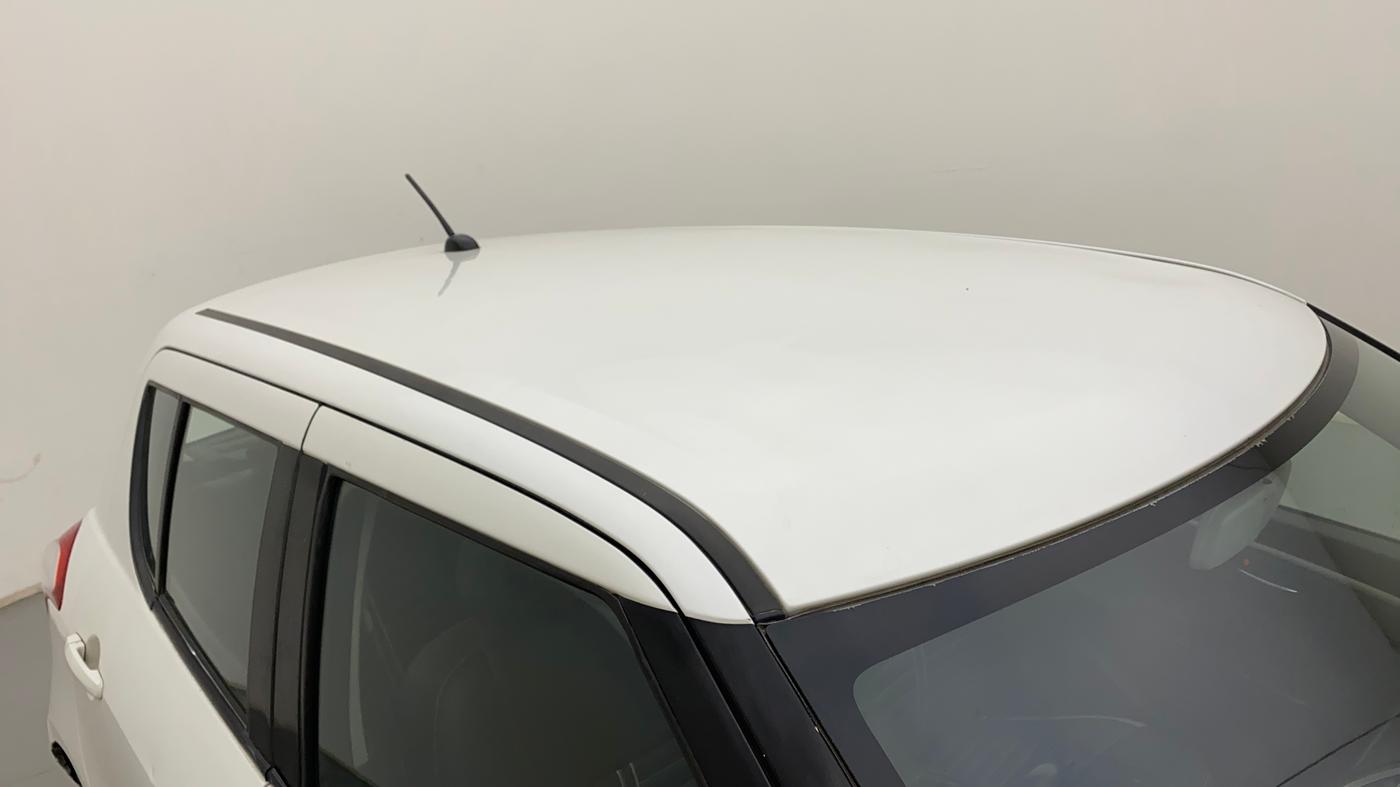 2015 Maruti Swift VXI, Petrol, Manual, 64,703 km, Roof
