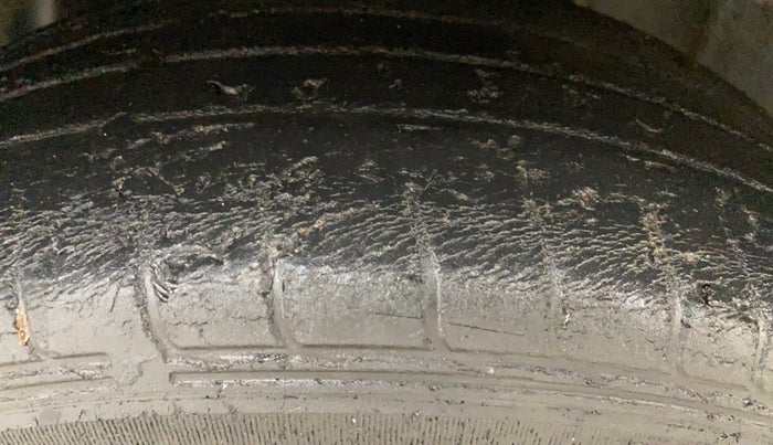 2019 Hyundai VENUE S 1.2, Petrol, Manual, 52,964 km, Left Front Tyre Tread