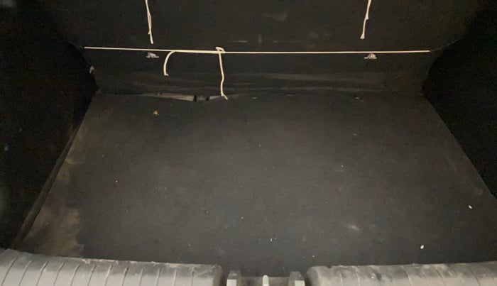 2019 Hyundai VENUE S 1.2, Petrol, Manual, 52,964 km, Boot Inside