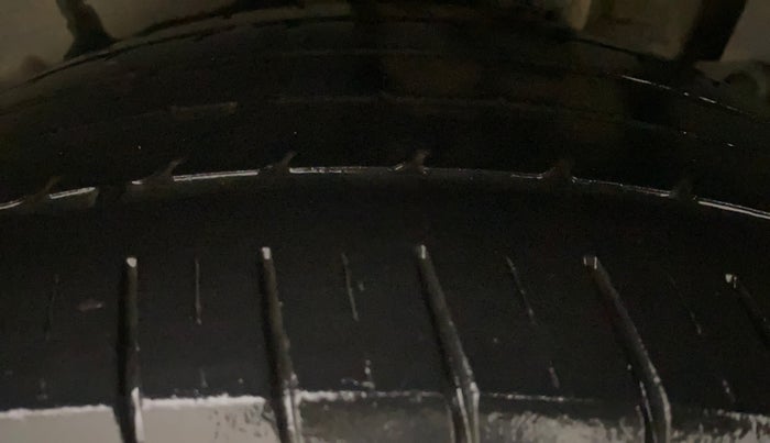 2021 KIA SELTOS GTX PLUS AT 1.5 DIESEL, Diesel, Automatic, 47,825 km, Left Rear Tyre Tread