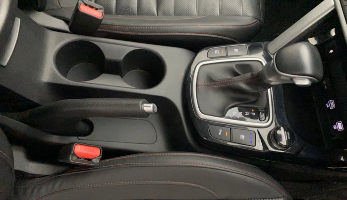 2021 KIA SELTOS GTX PLUS AT 1.5 DIESEL, Diesel, Automatic, 47,825 km, Gear Lever