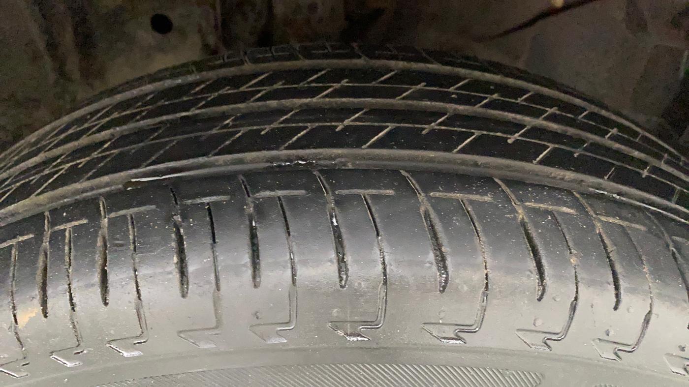 2019 Honda Amaze 1.2L I-VTEC S, Petrol, Manual, 17,270 km, Right Front Tyre Tread