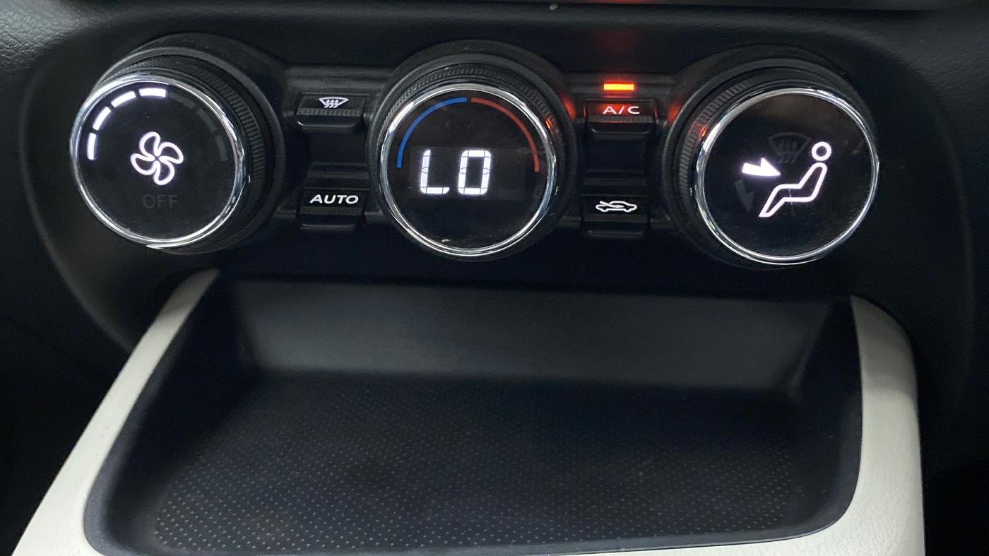 2022 Nissan MAGNITE XV TURBO CVT, Petrol, Automatic, 13,759 km, Automatic Climate Control