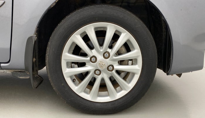 2015 Toyota Etios VX, Petrol, Manual, 26,614 km, Right Front Wheel