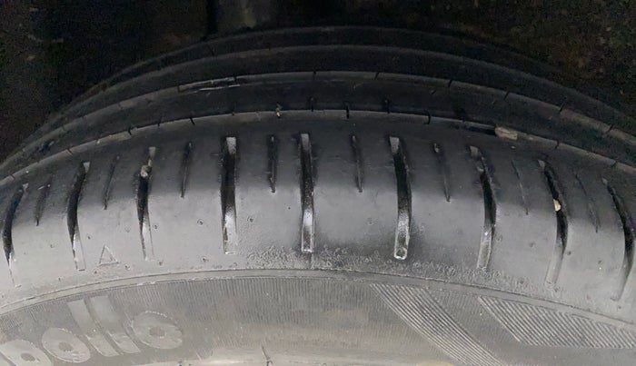 2020 Maruti Baleno ZETA PETROL 1.2, Petrol, Manual, 62,832 km, Right Rear Tyre Tread