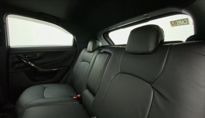 2022 Tata NEXON XZA PLUS (O) PETROL DARK EDITION, Petrol, Automatic, 56,295 km, Right Side Rear Door Cabin