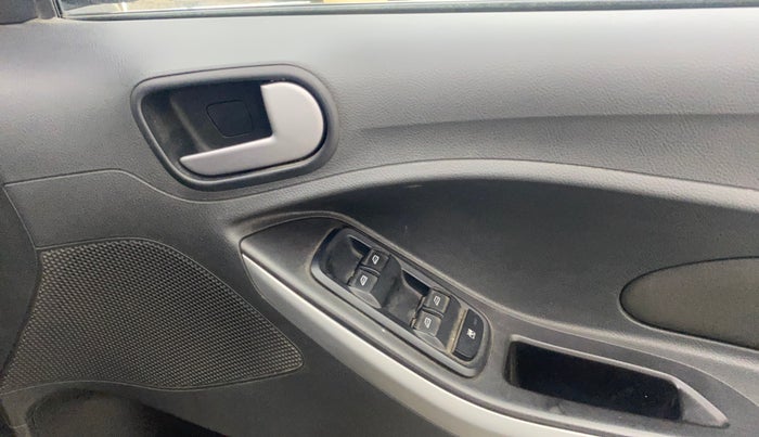 2016 Ford New Figo TREND 1.2 PETROL, Petrol, Manual, 22,090 km, Driver Side Door Panels Control