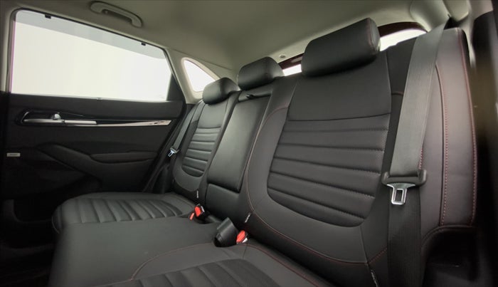 2021 KIA SELTOS GTX+ 1.4 MT, Petrol, Manual, 4,872 km, Right Side Rear Door Cabin