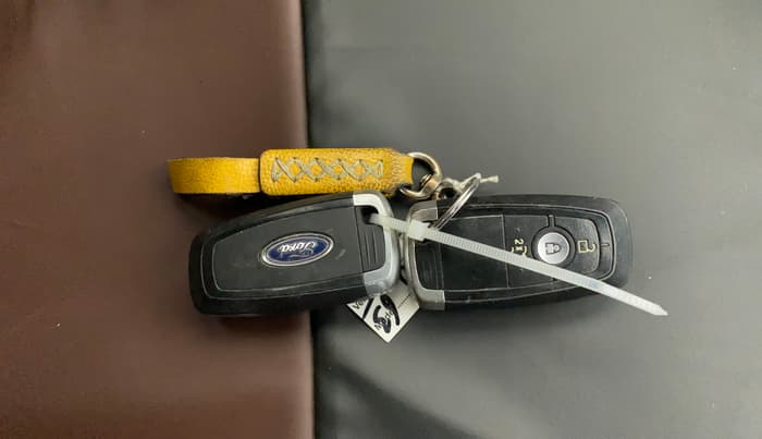 2020 Ford FREESTYLE TITANIUM PLUS 1.2 PETROL, Petrol, Manual, 95,186 km, Key Close Up