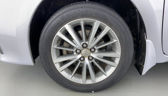 2014 Toyota Corolla Altis VL AT, Petrol, Automatic, 46,073 km, Left Front Wheel