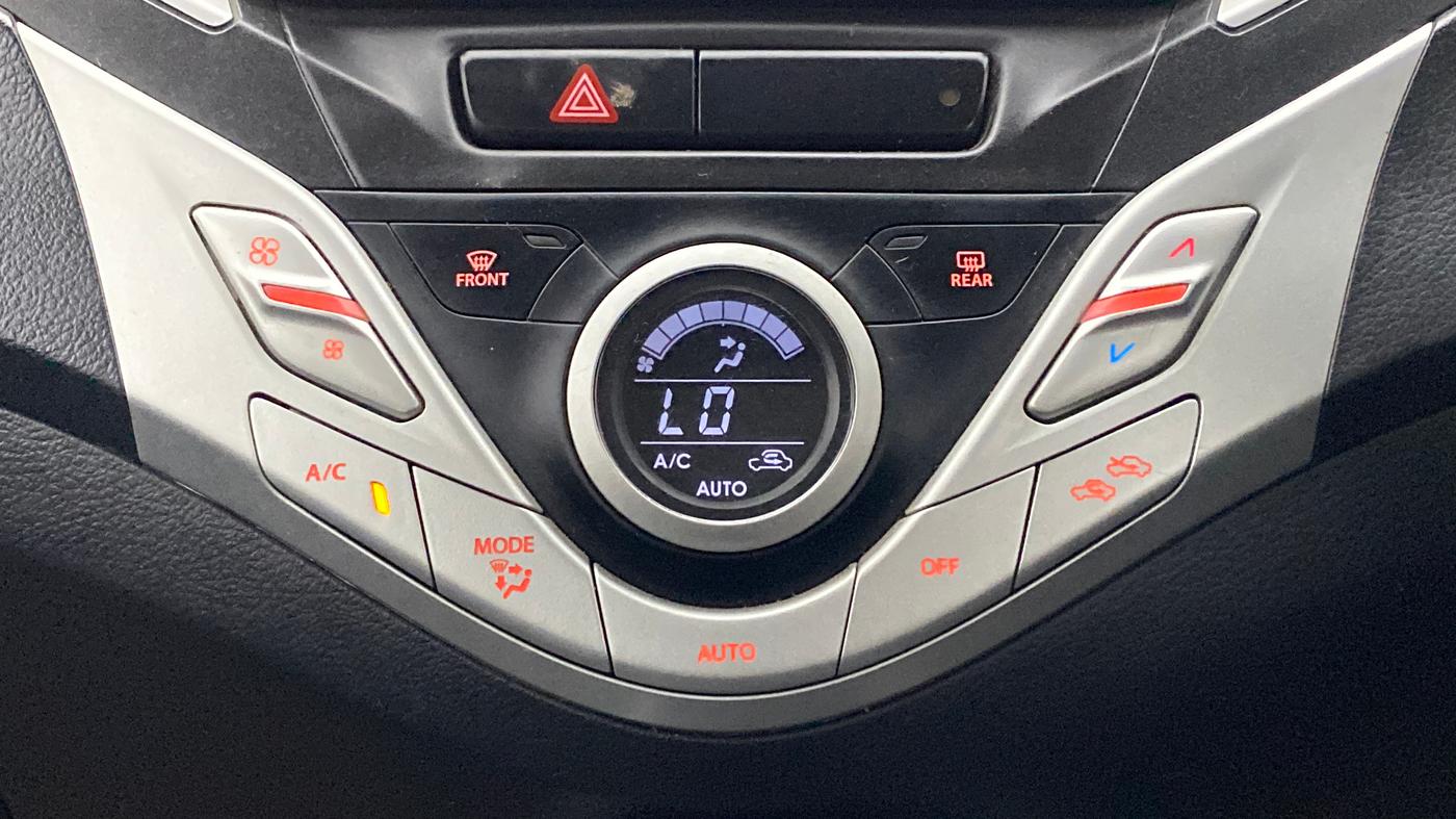 2017 Maruti Baleno DELTA 1.2 K12, Petrol, Manual, 40,926 km, Automatic Climate Control