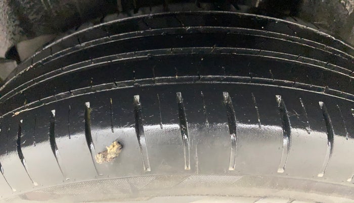 2022 Maruti Baleno DELTA PETROL 1.2, Petrol, Manual, 56,910 km, Left Rear Tyre Tread
