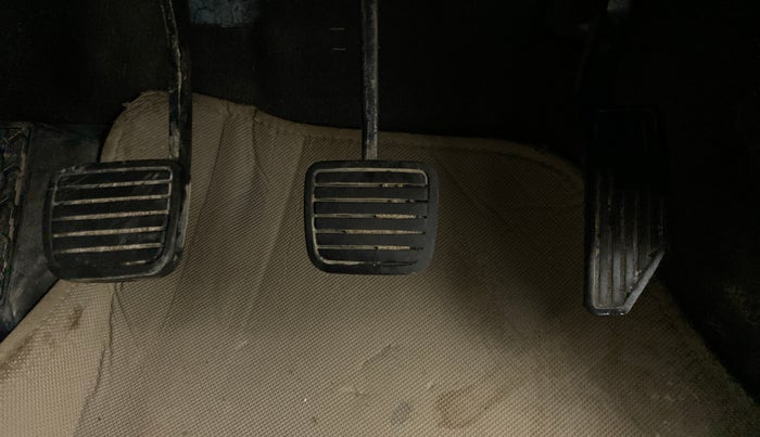 2017 ISUZU D-MAX S-CAB 2.5 TD, Diesel, Manual, 40,664 km, Pedals