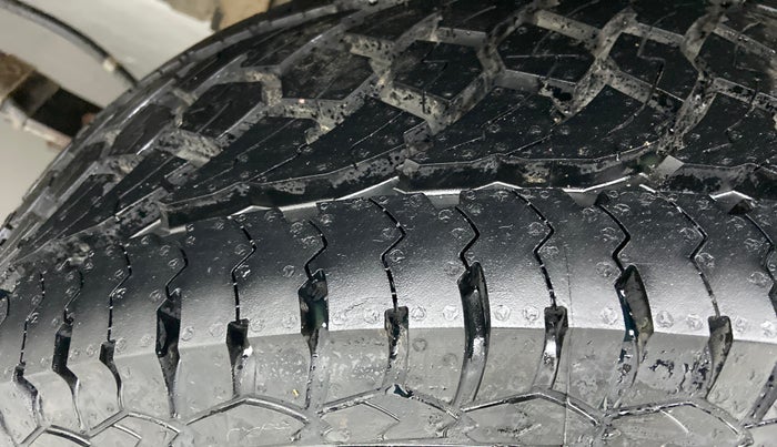 2017 ISUZU D-MAX S-CAB 2.5 TD, Diesel, Manual, 40,664 km, Left Rear Tyre Tread