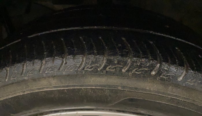 2021 Honda Amaze 1.2L I-VTEC V CVT, Petrol, Automatic, 50,805 km, Left Front Tyre Tread