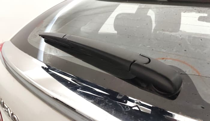 2021 Maruti Baleno ZETA PETROL 1.2, Petrol, Manual, 27,743 km, Rear Wiper