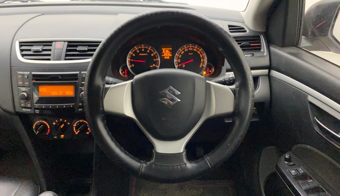 2017 Maruti Swift VXI, Petrol, Manual, 25,847 km, Steering Wheel Close Up