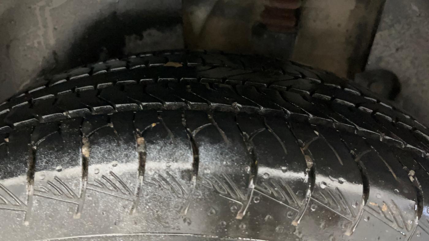 2021 KIA SELTOS HTX IVT 1.5 PETROL, Petrol, Automatic, 80 km, Left Rear Tyre Tread