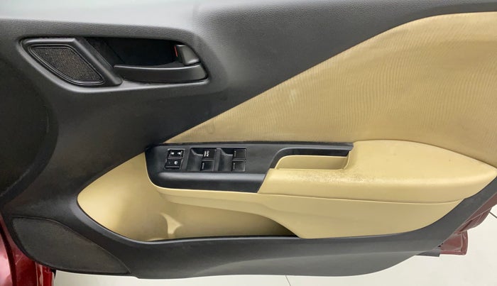 2014 Honda City 1.5L I-VTEC SV, Petrol, Manual, 1,01,287 km, Driver Side Door Panels Control