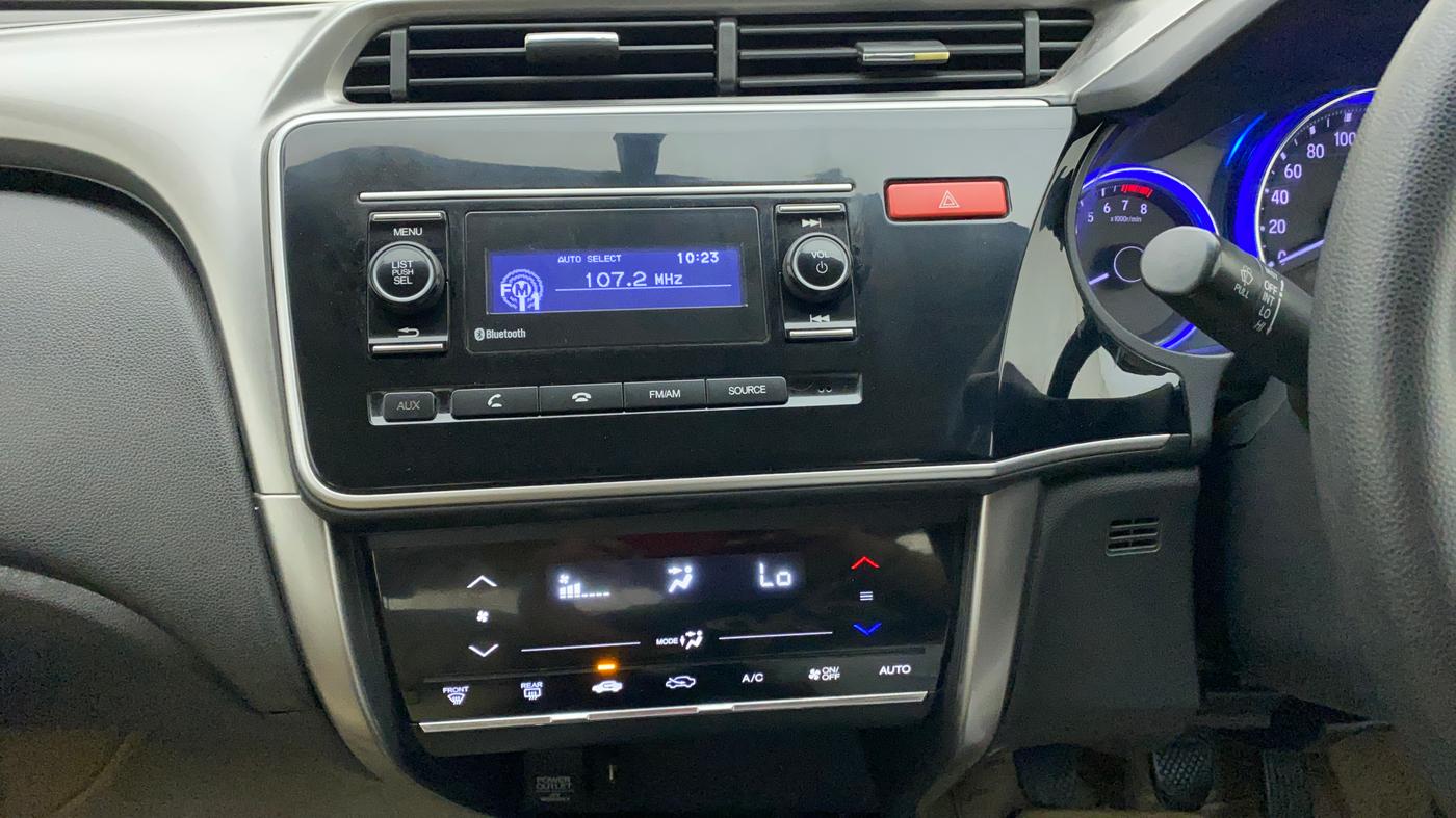 2014 Honda City 1.5L I-VTEC SV, Petrol, Manual, 1,01,287 km, Air Conditioner