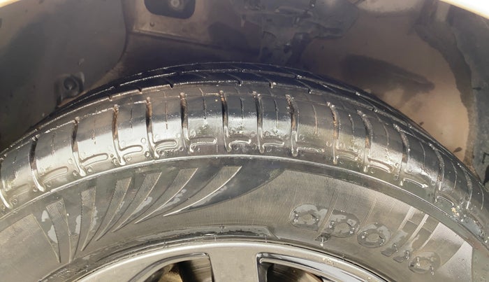 2021 Hyundai GRAND I10 NIOS SPORTZ AMT 1.2 KAPPA VTVT, Petrol, Automatic, 54,595 km, Left Front Tyre Tread