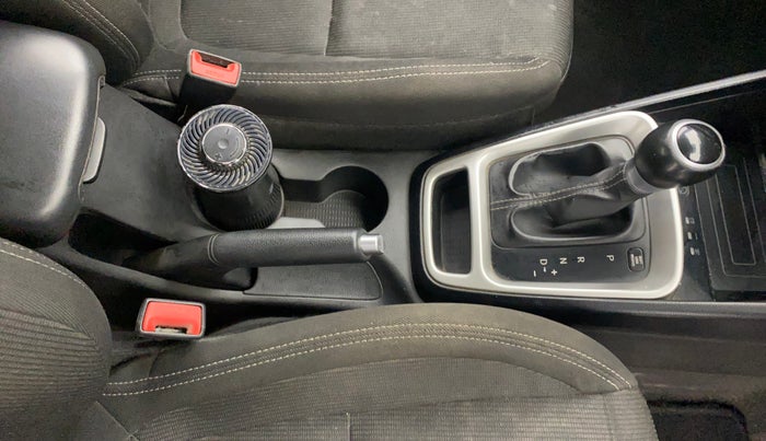 2019 Hyundai VENUE SX PLUS 1.0 TURBO DCT, Petrol, Automatic, 70,973 km, Gear Lever