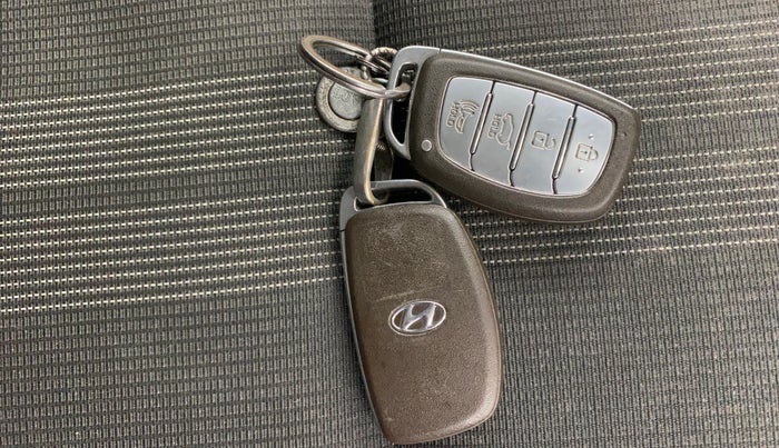 2019 Hyundai VENUE SX PLUS 1.0 TURBO DCT, Petrol, Automatic, 70,973 km, Key Close Up