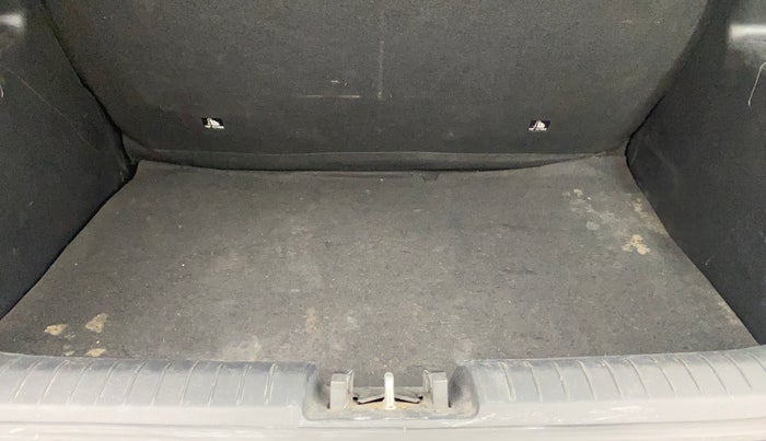 2019 Hyundai VENUE SX PLUS 1.0 TURBO DCT, Petrol, Automatic, 70,973 km, Boot Inside