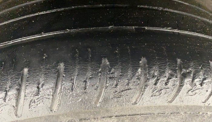 2019 Hyundai VENUE SX PLUS 1.0 TURBO DCT, Petrol, Automatic, 70,973 km, Right Rear Tyre Tread