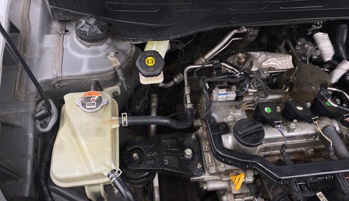 2019 Hyundai VENUE SX PLUS 1.0 TURBO DCT, Petrol, Automatic, 70,973 km, Engine View - Right